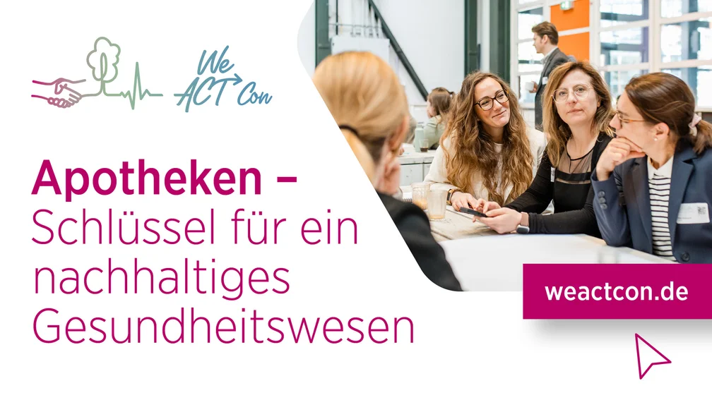 eine Gruppe von Frauen redet an einem Tisch miteinander