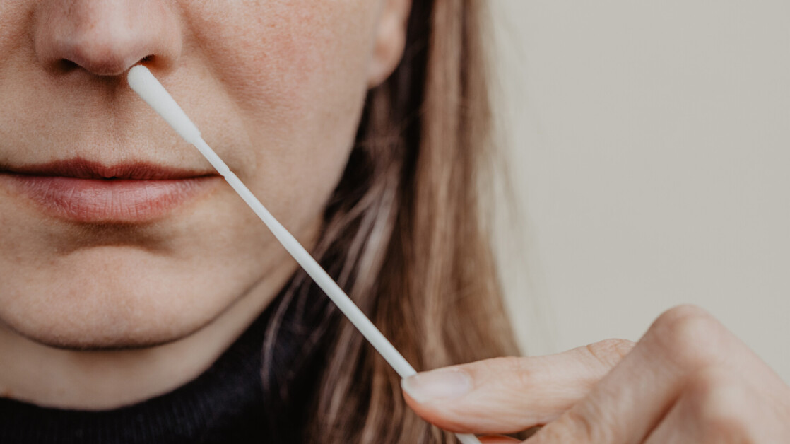 Pandemie-Faktencheck: Teil 1: Enthalten Selbsttest-Stäbchen ...