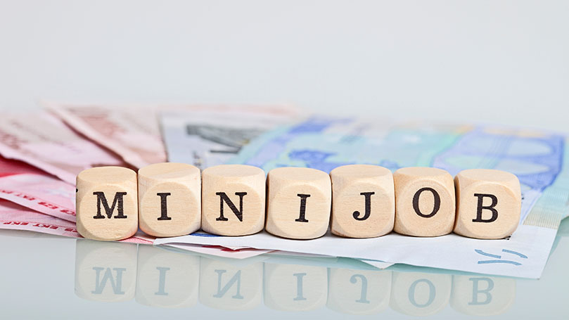 Mini-job in a pharmacy: What rights do marginal employees have?
