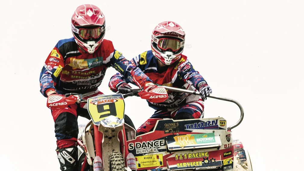 Motocross mit Beiwagen