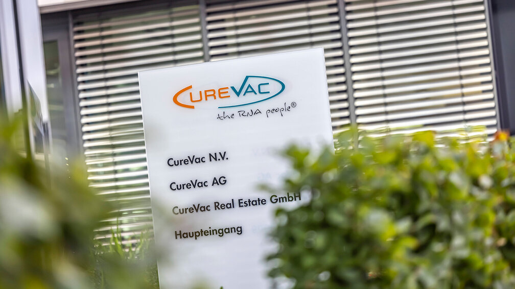 Wegweiser von Firma Curevac