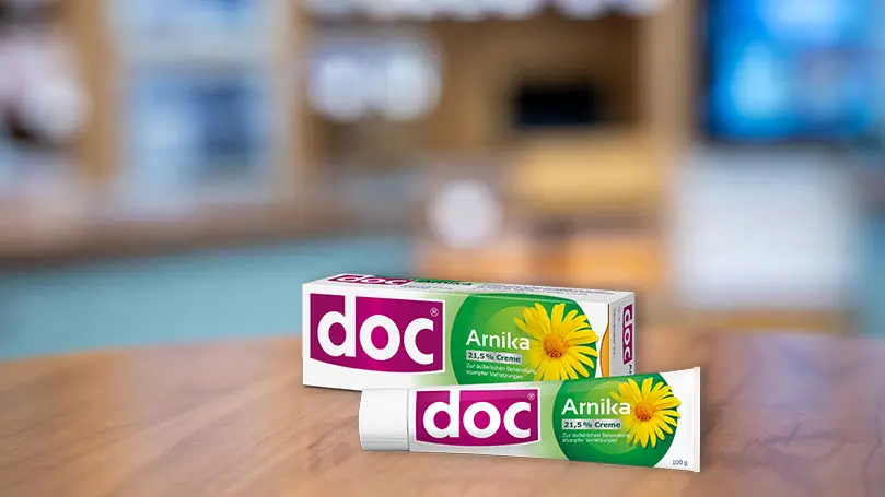 Tube und Packung des neuen doc Arnika-Produkts